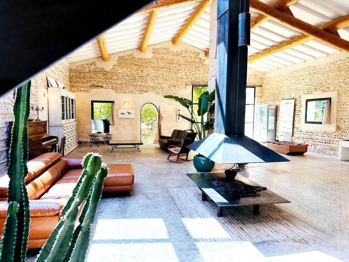 Magnifique Loft - Piscine - Tennis - Babyfoot Nîmes Extérieur photo